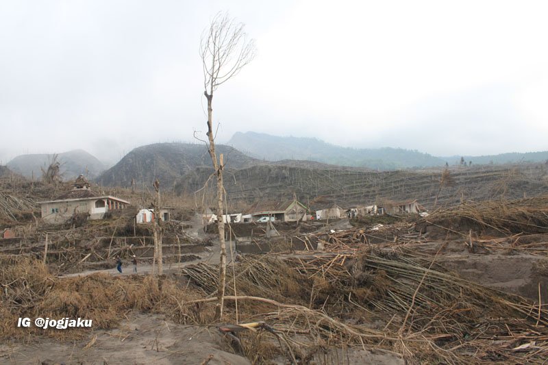 #5thErupsiMerapi Kondisi sekitar rumah Mbah Maridjan