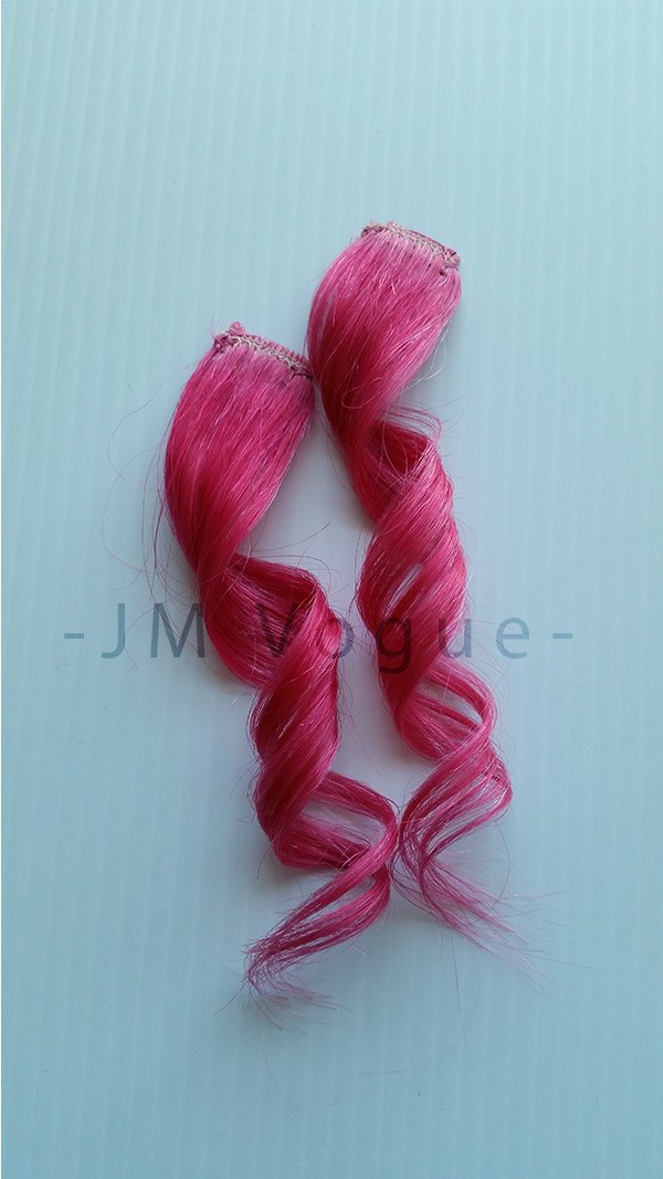 JM_Vogue's tweet photo. Pink Fire clip in 100% Human Hair Extensions Hot Pink Highlights tr… https://t.co/7rHwWuZ1Om #beautyblogger #October https://t.co/VHK7HKYva9