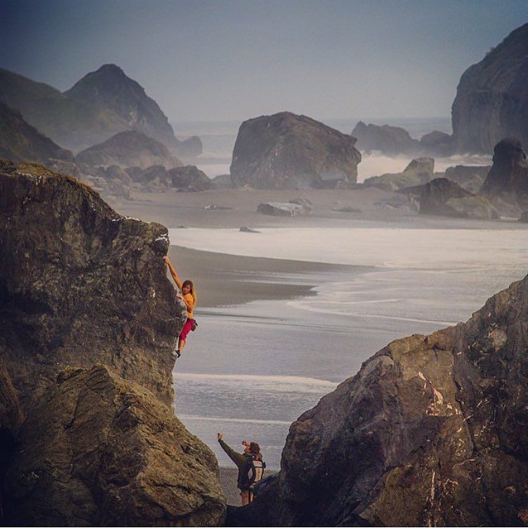 Photo by doyouboulder on Instagram. #climbing #bouldering #liveclimbrepeat #climbinglife #training #fitness
