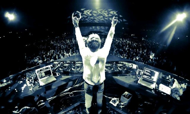 lanter221's tweet image. 