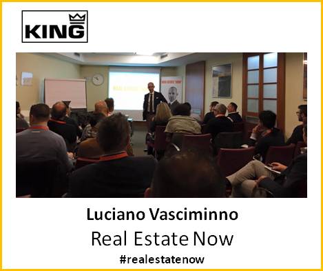 KINGflipchart's tweet photo. Giant KING with @lucianovasci #RealEstateNow #realestate #CoachingBusiness #publicspeaking  #luxuryrealestate https://t.co/TaiQpD8w7Y