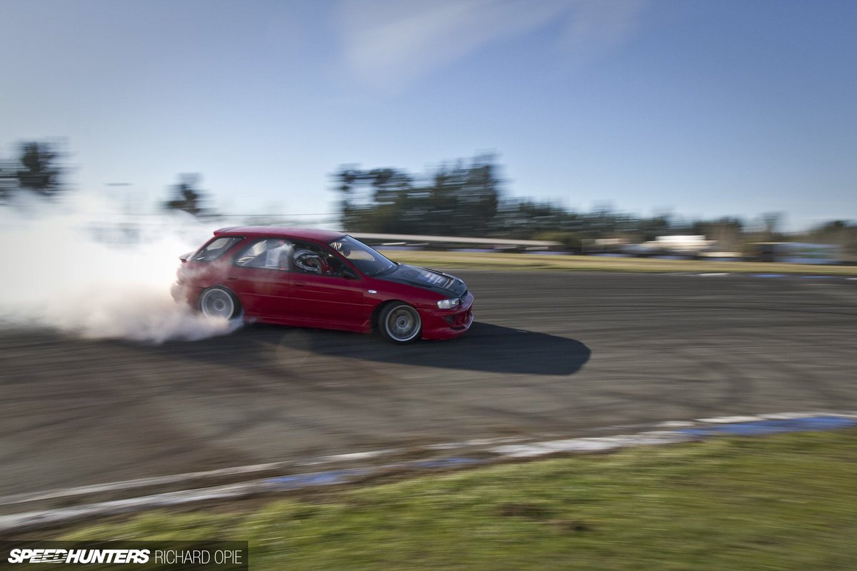 Speedhunters's tweet photo. Grassroots drifting, NZ style. More here: https://t.co/EUxdNMS6wG #SpeedhuntingThrowback https://t.co/MHXzfs8pd7