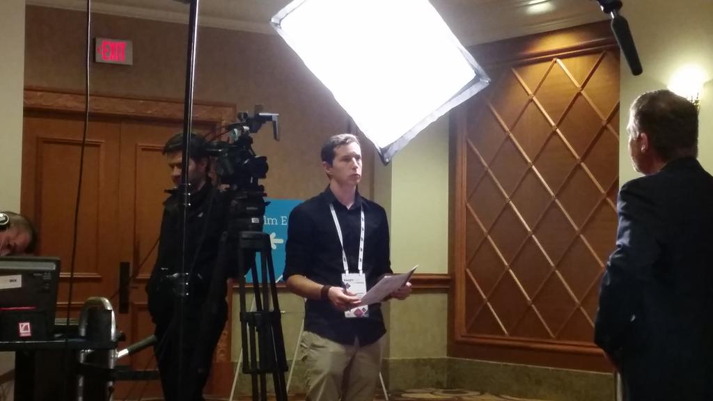 SusanAndrews121's tweet image. We&apos;re rolling with customer interviews at  #insight2015 @Marklack #easyanalytics