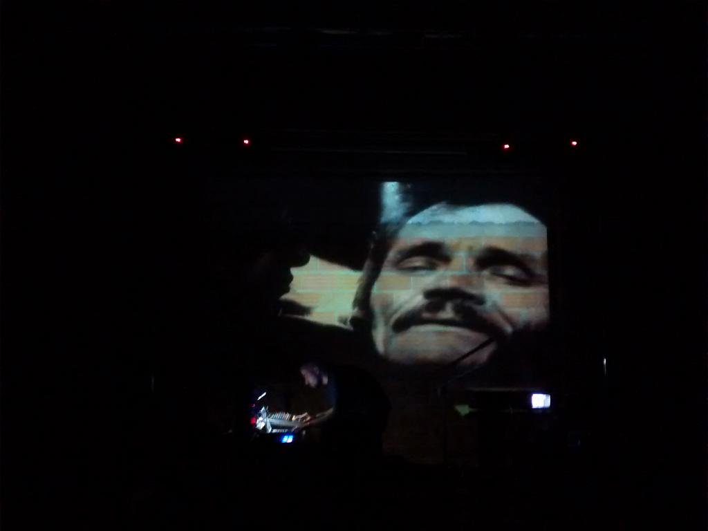MaimonaFest's tweet photo. La actuación de NegrøNegrø en @LFdTV  fue sobrecogedora... #chetbaker https://t.co/R6fEL3ALUk