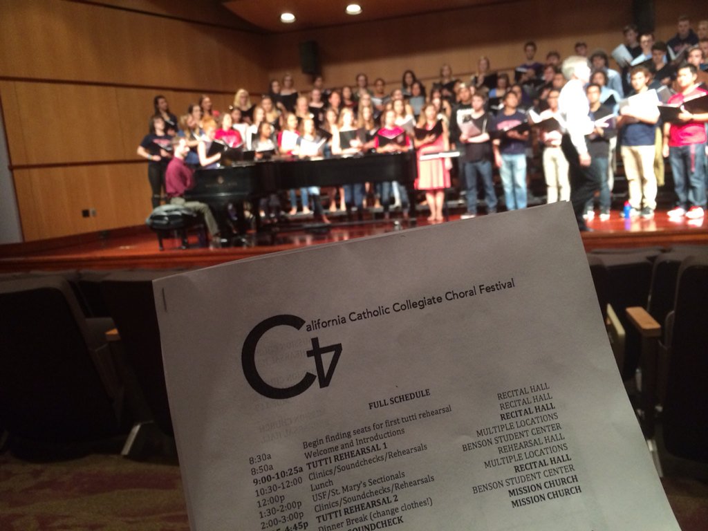 Thanks for a great weekend <a href="/SCUchoirs/">SCU Choirs</a>! Had a blast with @EdwardMaclary at the 1st #c4fest. <a href="/uofsandiego/">USD</a> @usdcas