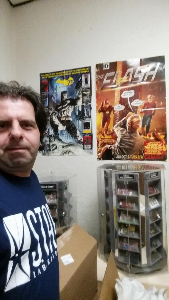 ScottimusPrime1's tweet photo. @grantgust @CW_TheFlash @CTV_Television @Giants oh, and found this at my favorite comic store #comicsetc https://t.co/tzXqrNFeeO