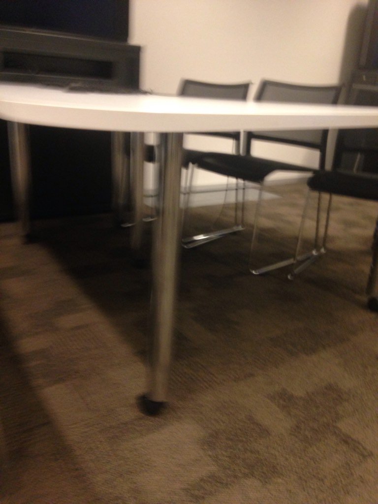AllisonBlight's tweet photo. #nswspace flexible mobile design tables on casters https://t.co/1vSmT7dd9X