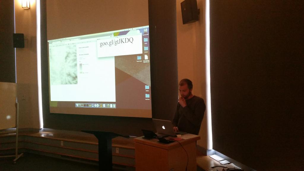 UODevClub's tweet photo. The presentations were awesome. Great work, teams! #HackTownUSA2015 https://t.co/nyYflscbK5