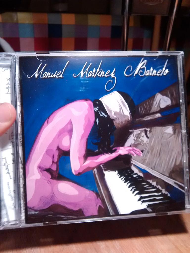 Iciar_Garciaa's tweet photo. Después de @MaimonaFest, un descanso de cuerpo y alma con el cd de Manuel, cervecero de @CerveBlueVelvet ¡Regalazo! https://t.co/0XvPfzjwrB