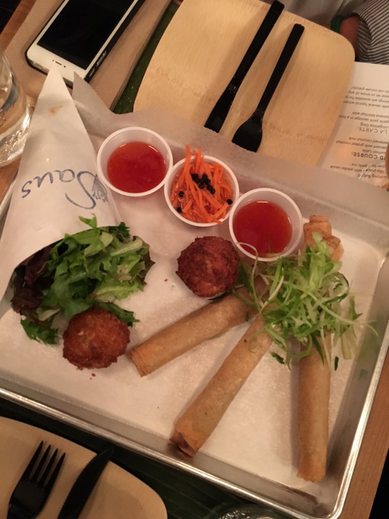 Aubreader's tweet photo. #MilagrosProject 1st Course - Lumpia Shanghai and Arancino di Arroz Caldo @Saus_Boston https://t.co/pYf6X3ygxP