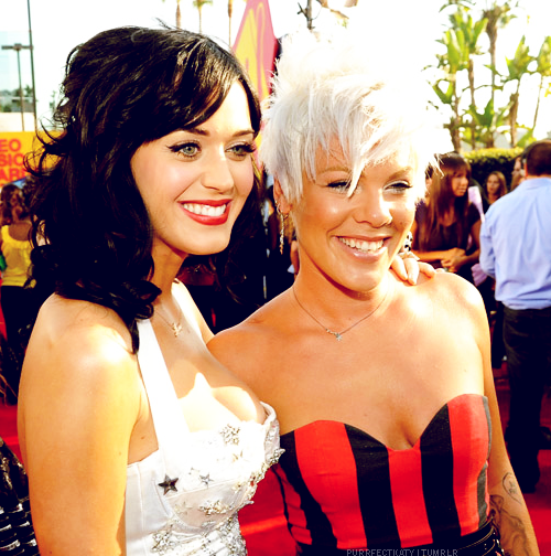 PinkMXFans's tweet image. #HappyBirthDayKatyPerry
@katyperry @Pink