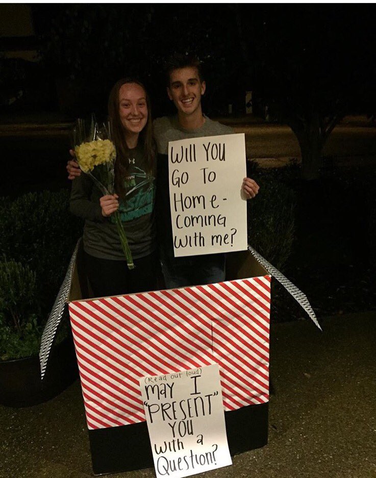 StudentsOfCamas's tweet photo. I love homecoming proposals https://t.co/FPagxzony6
