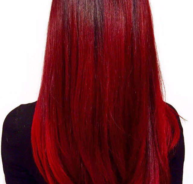 labsalon's tweet photo. @reneelalondehair is the #girlonfire this week!!  Base colour: @SKPprofessional 5-88/0-88 20v ends: @PravanaMx https://t.co/38nE3aRbzt