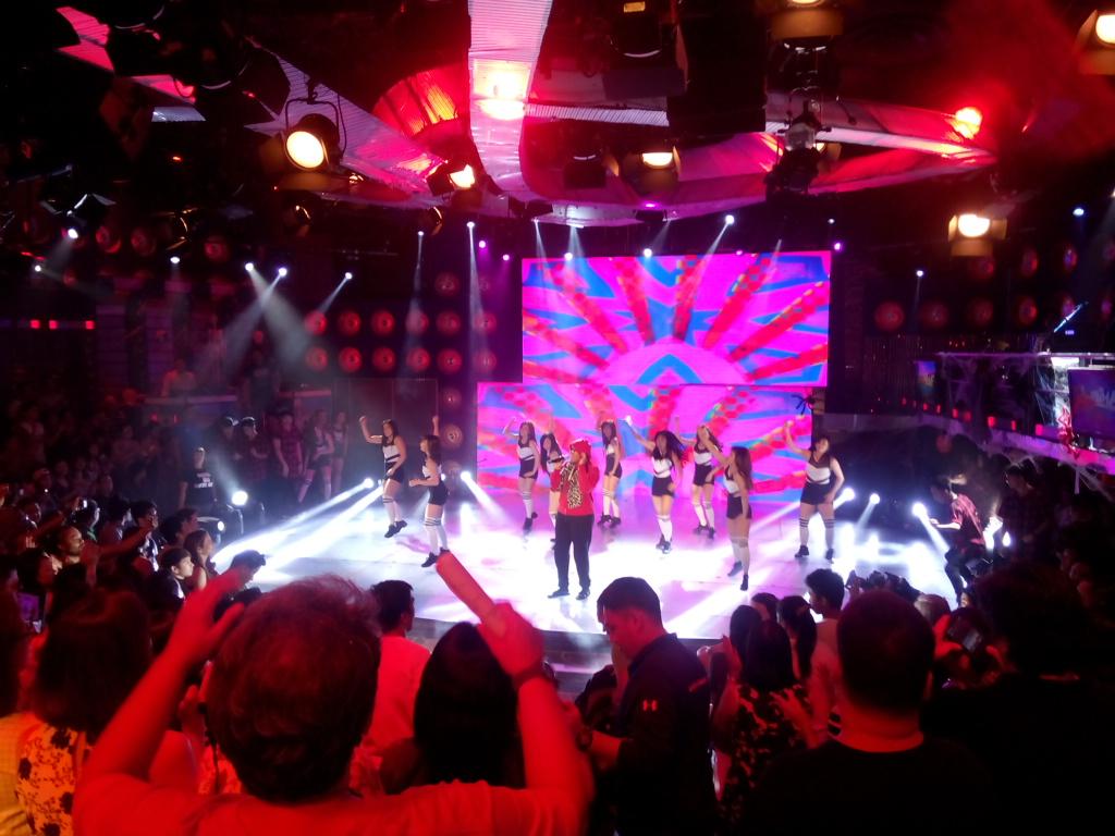 itsShowtimeNa tweet picture