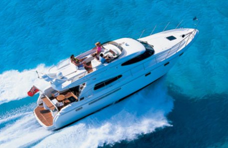 AUcharters's tweet photo. Inspired to charter on the #GoldCoast in Summer? Slimline &amp; Sleek, this cruiser is available https://t.co/7wViiJcwkH https://t.co/om0JNCvFnf