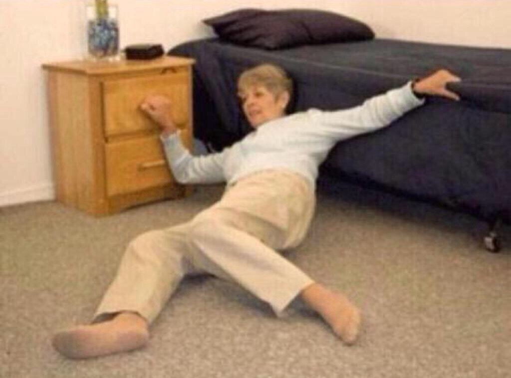 DreamingNash's tweet photo. When @Alansmusik keeps faving your tweets and you just die bc u can't even ๐ญ #MiChamoFavorito #MyIdol #BringAlanBack https://t.co/3tINV5TJNi
