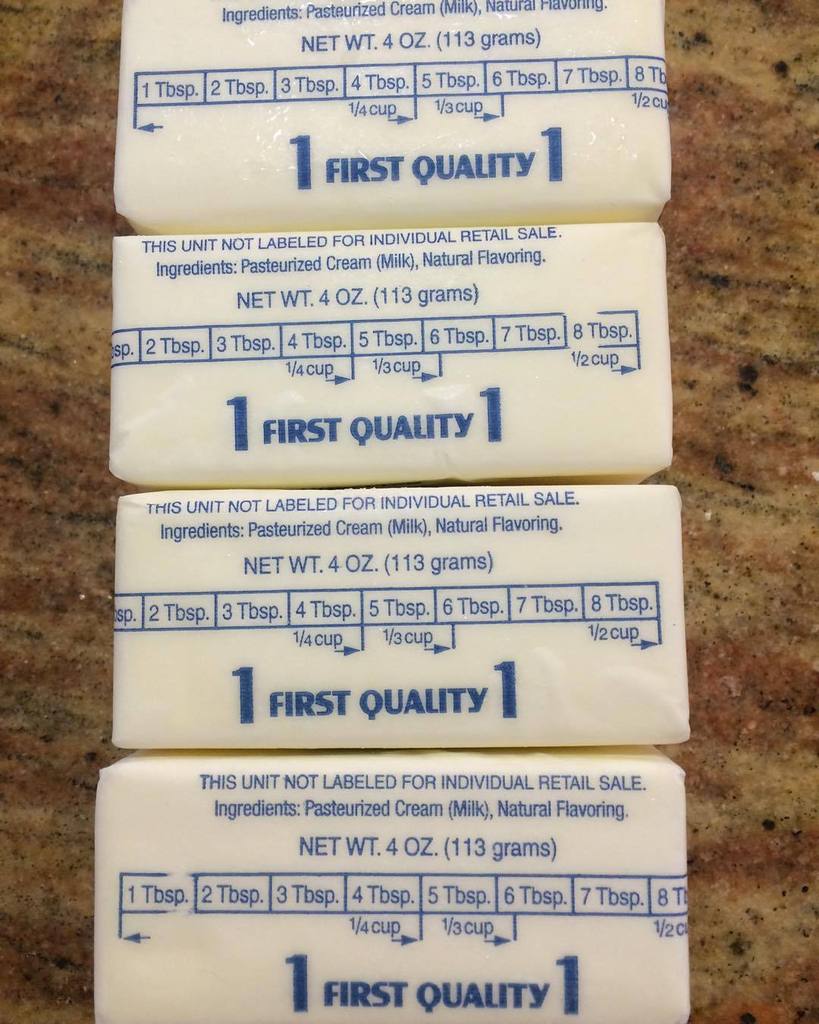 JulieAnnHolden's tweet image. Just one more reason to go #vegan. I'll make my own, thanks. #OCD #headexplodes ift.tt/1kGAJcP