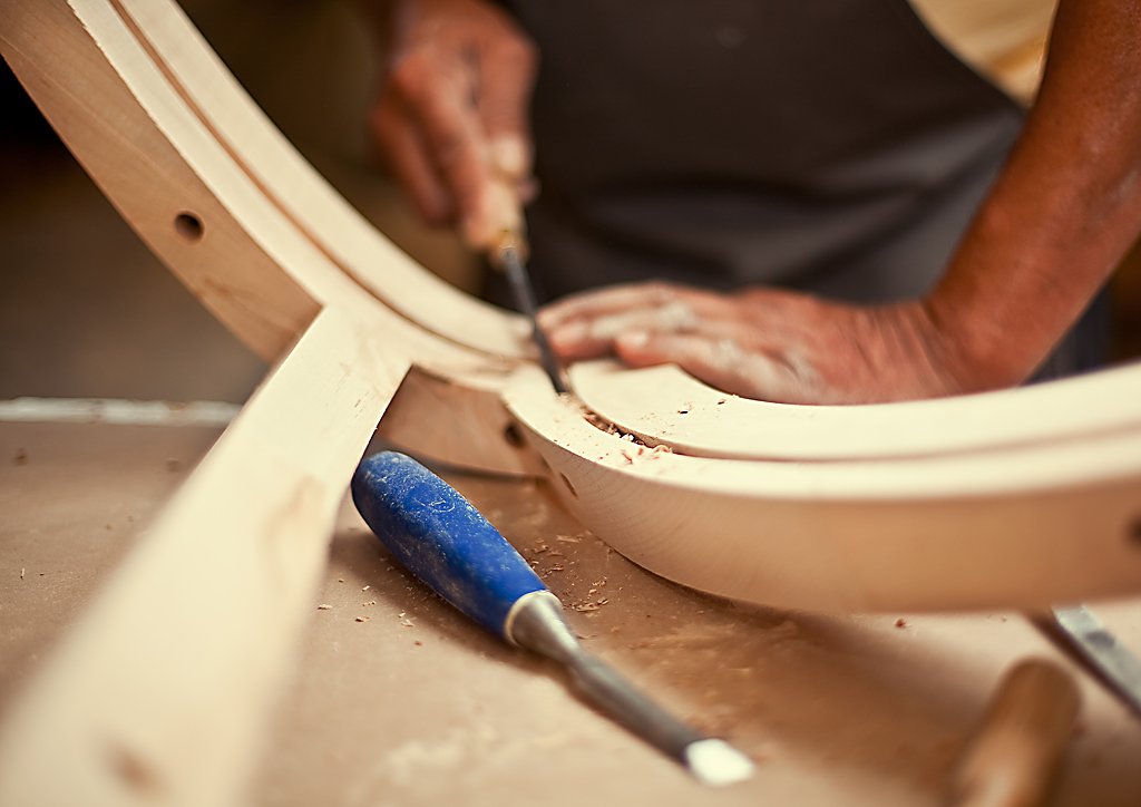 DesignExchange's tweet photo. #DXKismet Creative Partner @Louisinteriors has been manufacturing @YABUPUSHELBERG-designed furniture since 1994! https://t.co/tPPImpWM7r