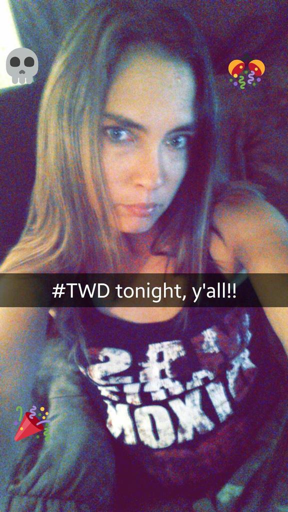 darylsazzkicker's tweet photo. @wwwbigbaldhead it's almost time!!! are y'all ready?! #TWD #twdfans #twdfamily #twdtonight #normanreedus https://t.co/mSwb4MJn0v