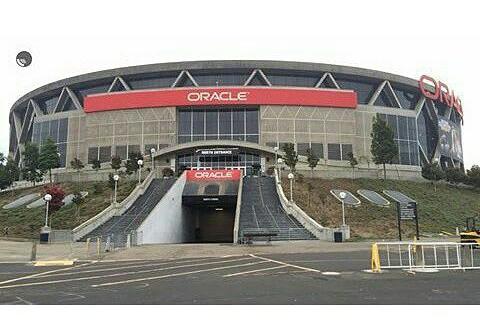 Mafia_Lord13's tweet photo. stWendy2167: WinterMcneer: RT bernardokaxth: KathNiel will perform at Oracle Arena later. Enjoy KathNiels ☺
#PSYBa… https://t.co/JpzURlgjms