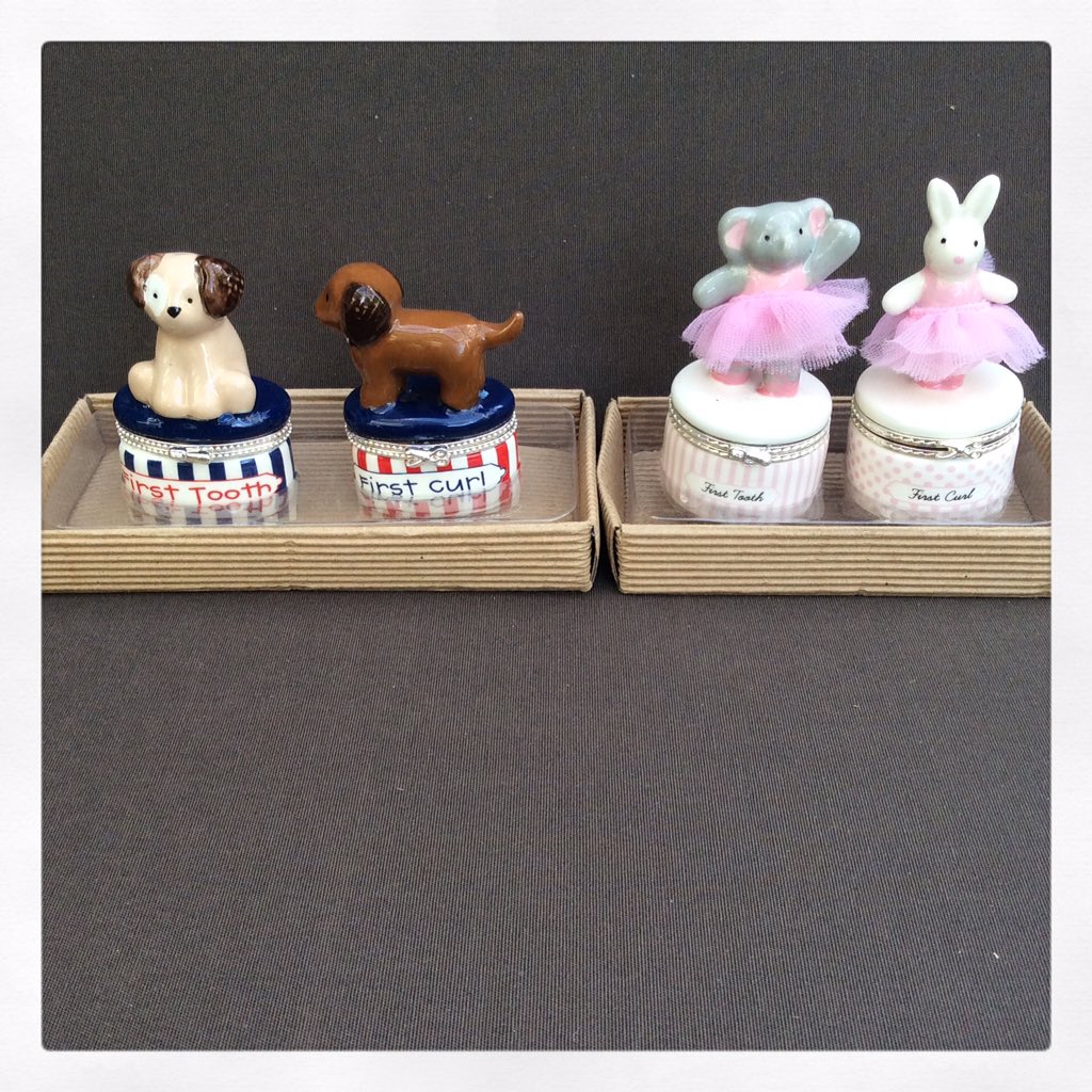 juvenileshop's tweet photo. #firstcurl and #firsttooth memento boxes from @MudPieGift help turn a moment into a keepsake! In store now! https://t.co/tdatjIHNc9