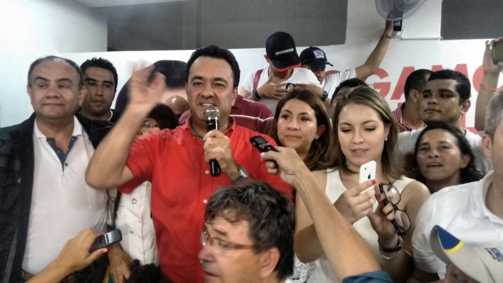 CARLOSMARIOAM1's tweet photo. ¡Ya estamos en nuestra sede viviendo la emoción todos juntos! https://t.co/ZpQNdLfggW