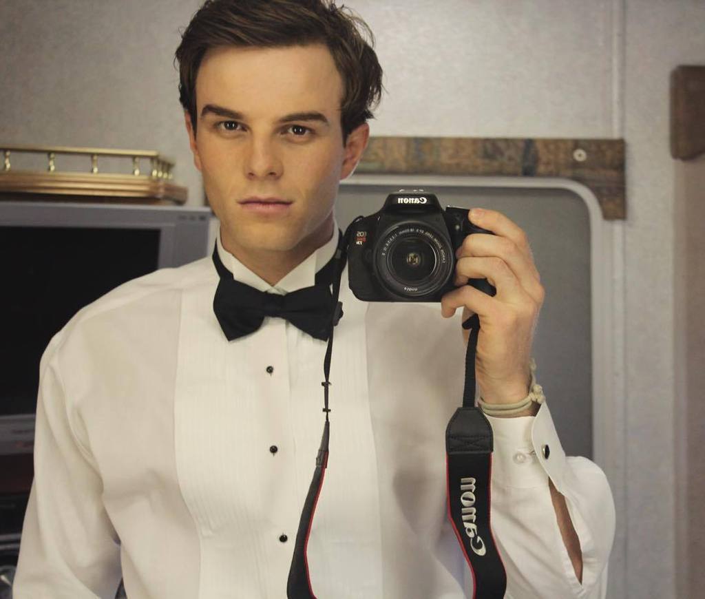 natebuzz's tweet photo. Way back when I started working on TVD... Good times... #KOL #FLASHBACK https://t.co/aOZFCfTmac
