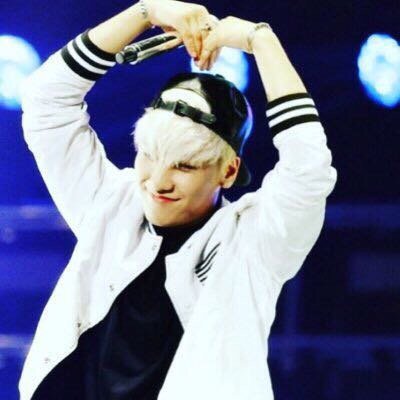 thanks for <a href="/ForvictoRi/">Lee seung ri スンリ 이승리</a> like this pic again #seungri #승리 😭