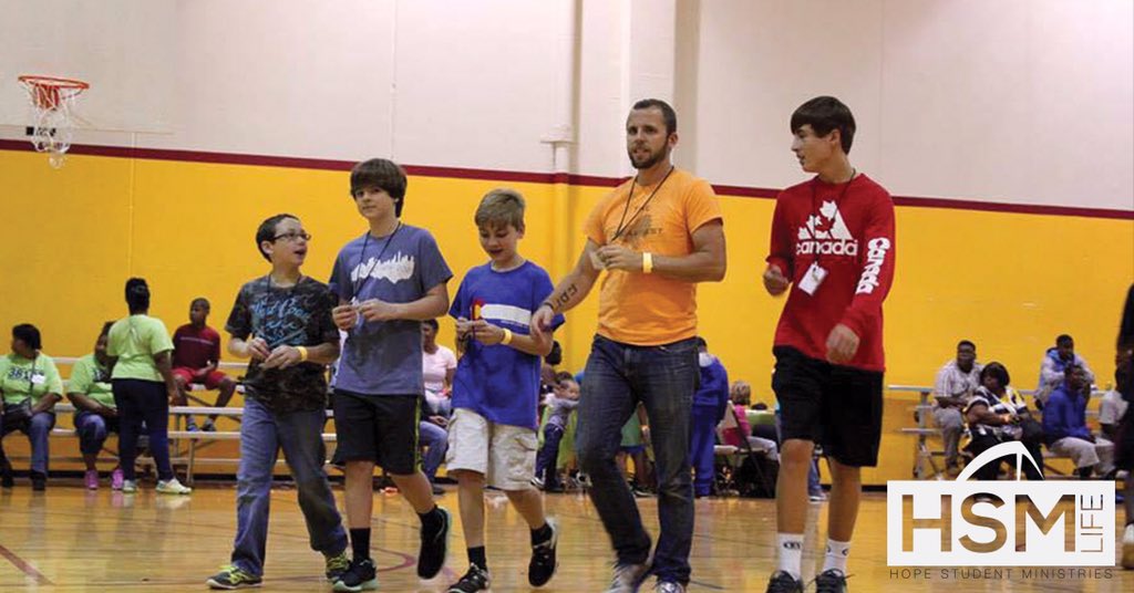 Hope4Memphis's tweet image. We have the best #JrHigh ministry! When they are asked to serve, they always show up with the best attitude!
