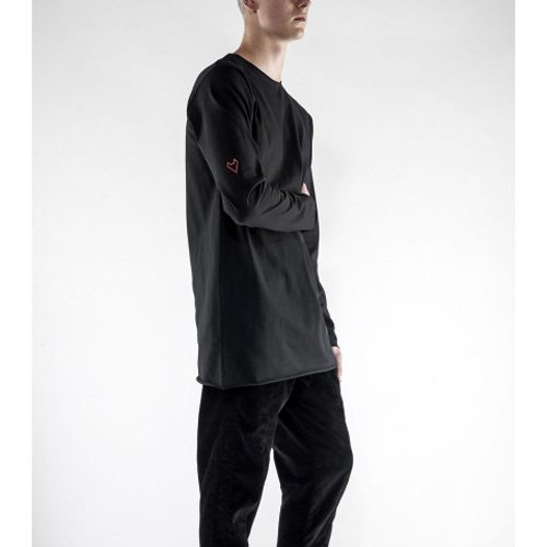STYLISE_DONOBAN's tweet photo. 【#MORT PARIS】 https://t.co/btWcpii8ne 早くも大人気販売中のモートパリスから、新作L/S TEEの予約販売開始！美しいシルエットに仕上がった１枚！ ￥13,800 +Tax #MORTPARIS https://t.co/2NgWAd2lGg
