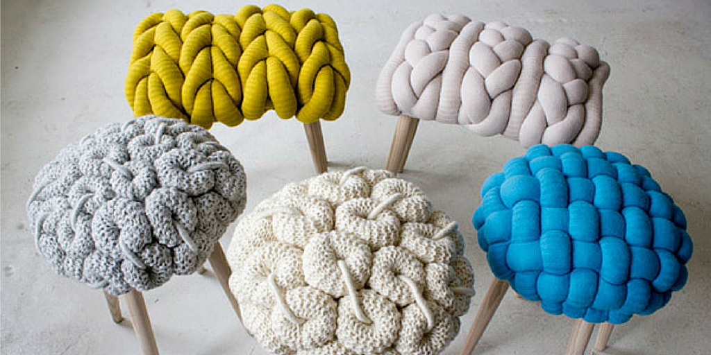 SitN_Knit's tweet image. Wow these look amazing! I would love to have some chunky yarn. Great for interior decorating! #knitting #yarnporn