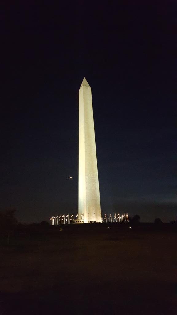 WhitworthUSA15's tweet photo. A beautiful evening for a stroll to get to know Washington https://t.co/rQLAjxvdEt