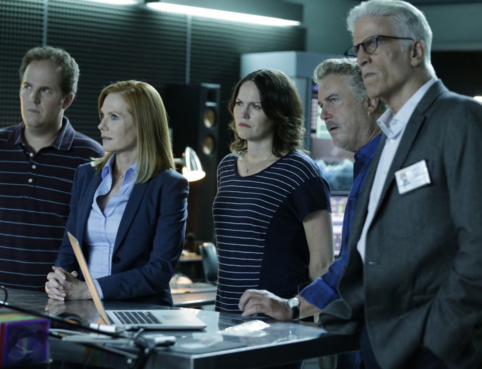 AXN_LA's tweet photo. Llegó el momento. Episodio final de CSI. #XSiempreCSIAXN. https://t.co/uEq5m7SqQJ