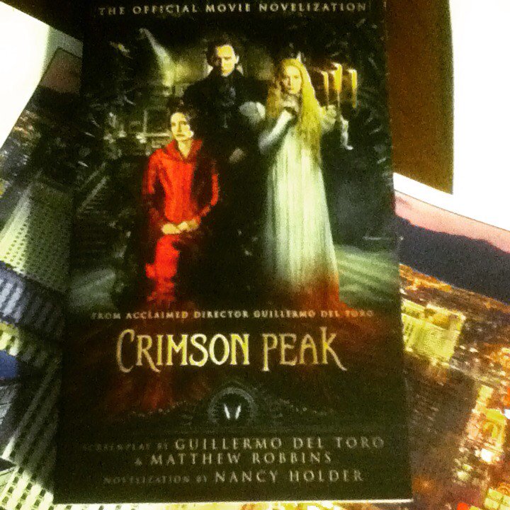 We interrupt our regularly scheduled reading for some movie novelization reading :D <3 <a href="/nancyholder/">Nancy Holder</a> <a href="/RealGDT/">Guillermo del Toro</a>