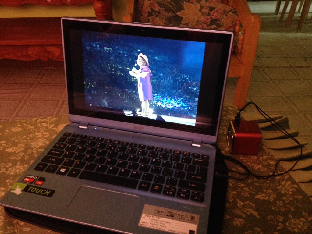aLgrae's tweet photo. ALDUBreplay😍😍😍
#TamangPanahon 
#ALDUBNewBeginnings https://t.co/lXq2UbY9NU