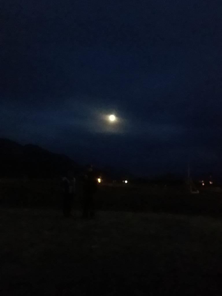 Perfect moon for the Extravaganza