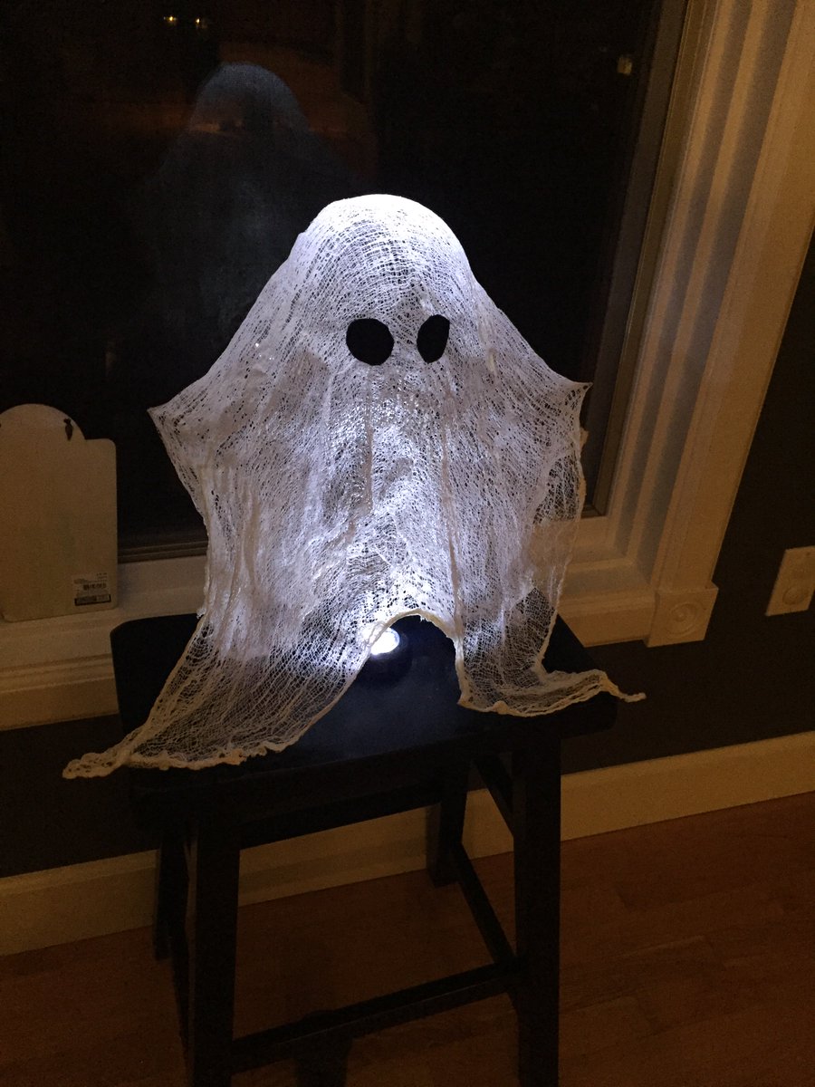Mountain_O's tweet photo. The friendly neighborhood ghost has been chatting with my daughter all day via Bluetooth & some magic #couldbackfire https://t.co/nETzEwvmyE