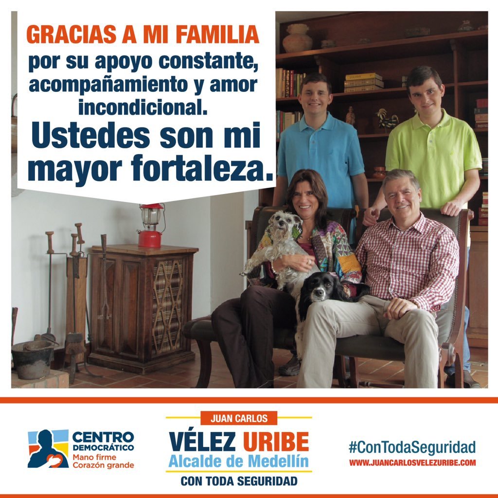 ConcejoUribeMed's tweet photo. #VotaCD RTjcvelezuribe:Gracias por estar siempre a mi lado. #ConTodaSeguridad son mi forta… https://t.co/lC2vY74oWj https://t.co/lXzlOWJgXW