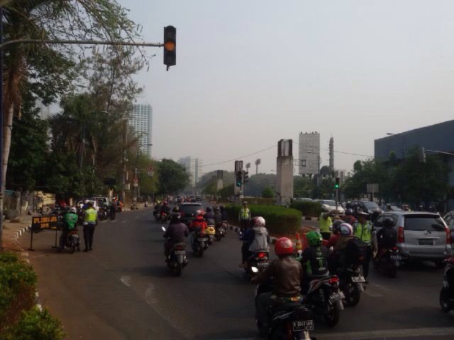 09.04 wib Kegiatan Operasi Zebra Jaya 2015 di sekitar TL Senayan.