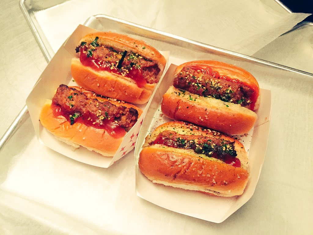 Saus_Boston's tweet photo. Longanisa dogs comin' in hot #MilagrosProject https://t.co/pNHyo2iFKe