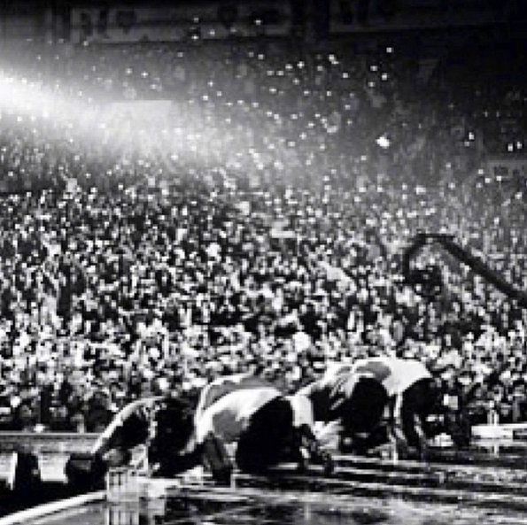 roo_catalan's tweet photo. nada de despedidas, este tour acaba hasta que vengan a CHILE !!! #MADETOURINCHILE #BIGBANGINCHILE https://t.co/8ZhHTbHMCY