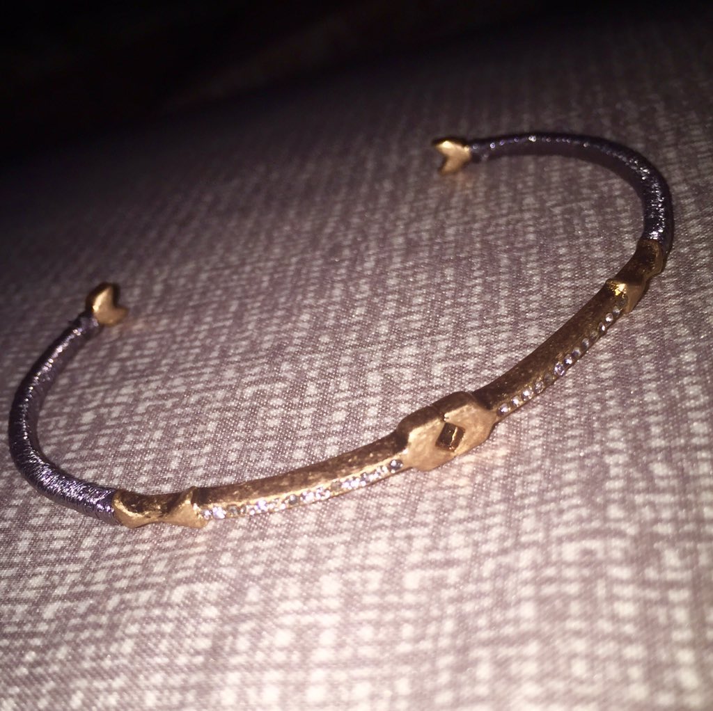 LexaDFashion's tweet photo. Money well spent! I am never taking it off! @UKStellaDot @NoreenFraser #BeatCancer https://t.co/Yhn7wUD8O3