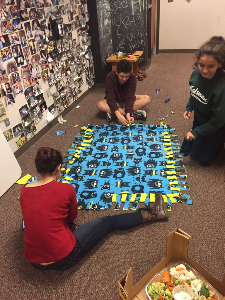 PBnJTYG's tweet photo. Had a great time at our Helping Hands Halloween Program last night! We will be donating those tie blankets! https://t.co/oO3U2sy6Df