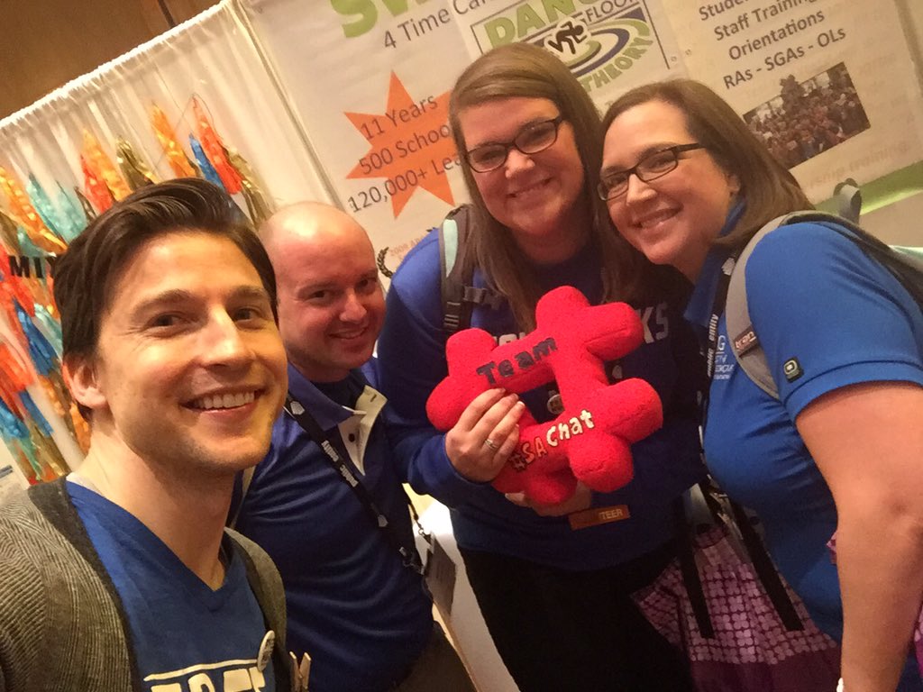 tomkrieglstein's tweet photo. #SAChat Meetup in full effect! #NODA2015 https://t.co/nxIj5ttvh8