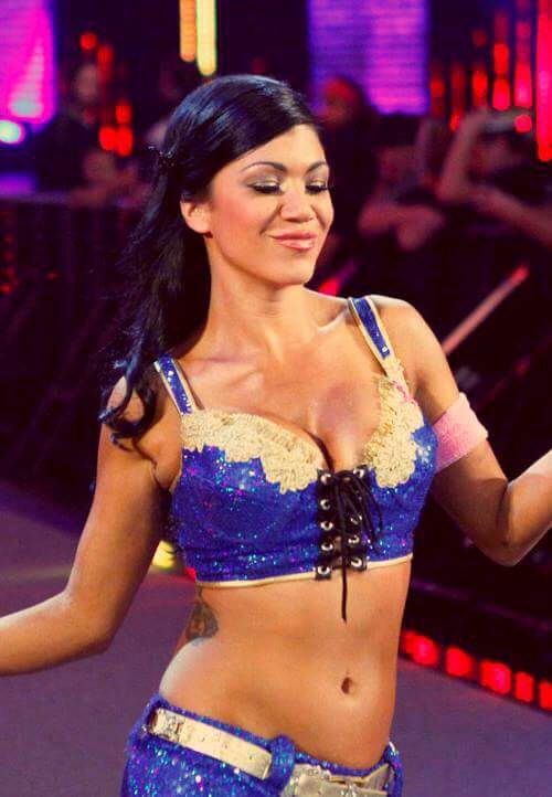 Happy Birthday Rosa Mendes 