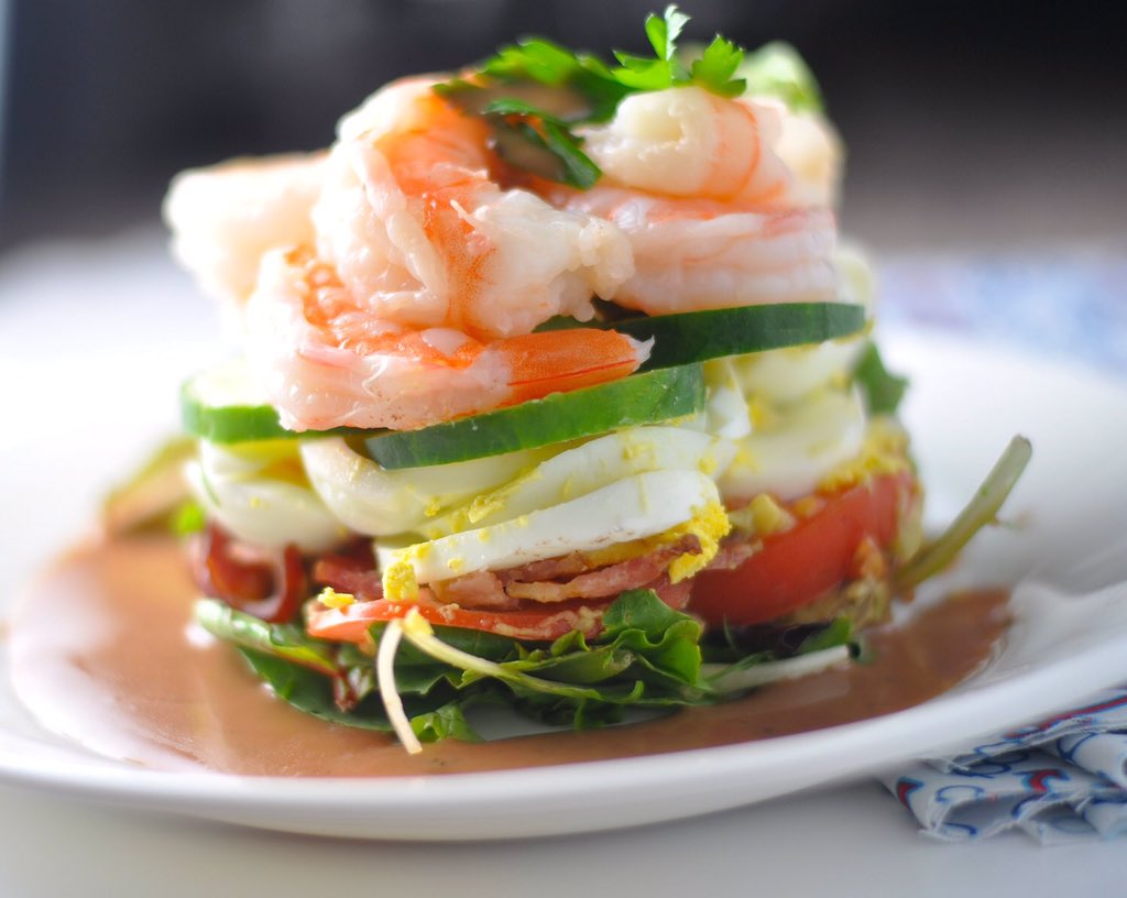 ModLowCarb's tweet image. Go vertical with this #lowcarb #shrimp stacked Cobb #salad. #keto #glutenfree #RECIPE bit.ly/1k3PzcM