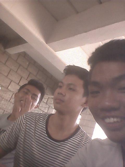 SumugatTopher's tweet image. Taong walang magawa HAHA 

#ALDUBNewBeginnings