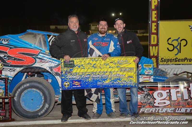 reedemma191's tweet photo. Awesome win @blackrockspeed @bicknellracing @Mike_Mahaney shocks @RaceStrangeOval @AtomicSignWorks @drillerbm https://t.co/Lp17E6Z5uj