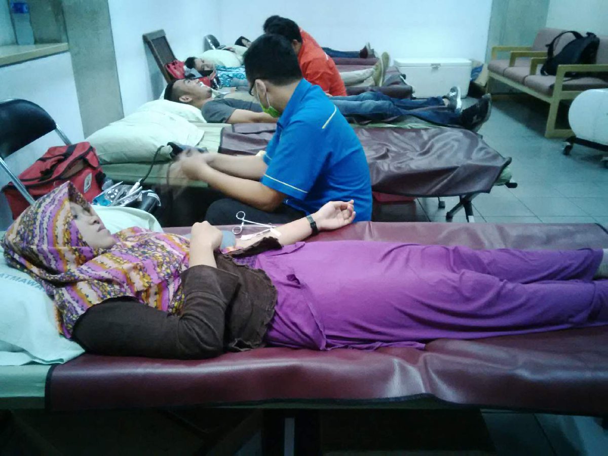 Donor darah Universitas Trilogi <a href="/Trilogi_Univ/">Universitas Trilogi Official</a>
"Satu darah kita sangat berarti bagi kehidupan masyarakat"