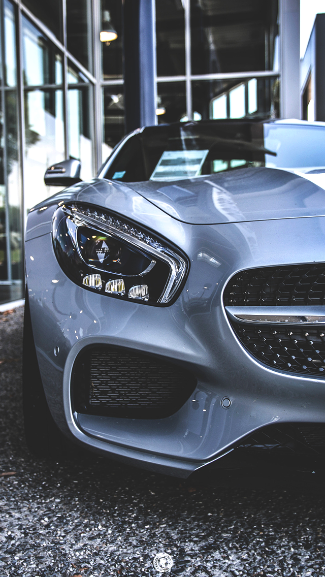 cae's tweet image. Its that time of the month! 
New Iphone Wallpapers to update your beautiful screens with.
RT/FAV FOR MORE.